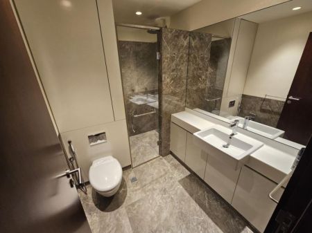 Bathroom - Luxury 2BR Apartment for Sale at Cinnamon Life Residences