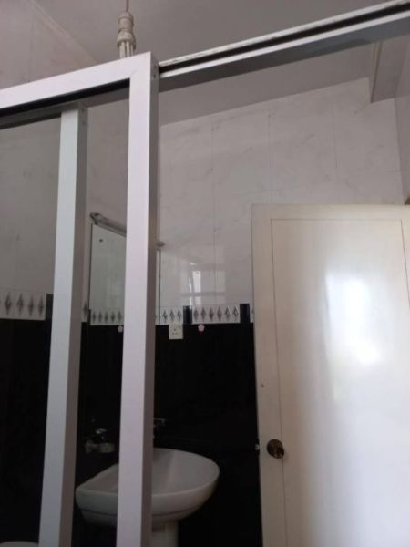 Bathroom - Apartment For Rent In Colombo 4 ( File Number 4094b )