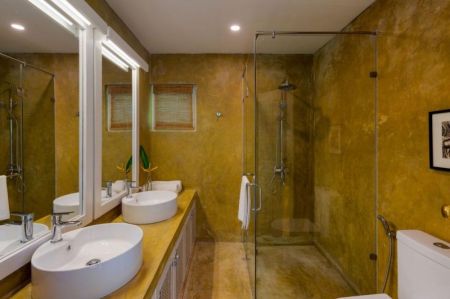 Bathroom - 06 Bedroom Villa For Sales in Galle 