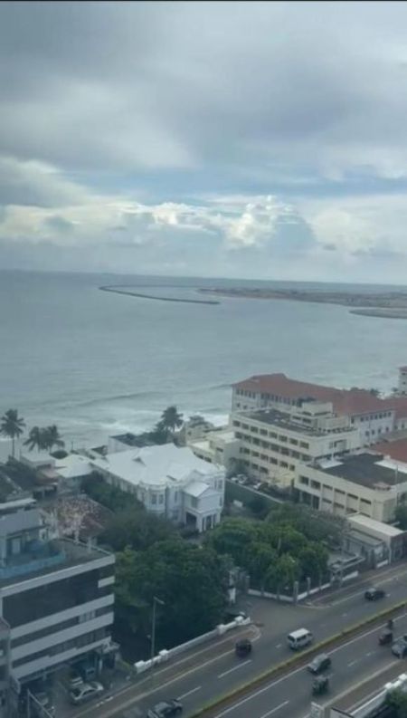 Exterior - Emperor/Sea Facing/2beds/Furnished/for rent in Colombo 3