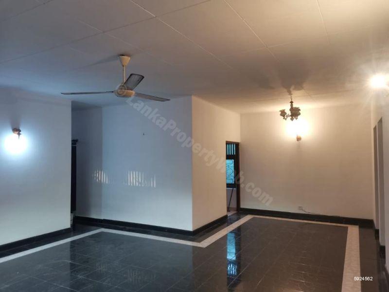 Living Room - House for rent in Kelaniya