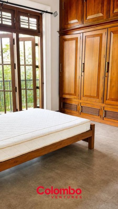 Bedroom - 4 Room Fully Furnished Pet Friendly Modern House for RENT / LEASE - Thalapathpitiya, Nugegoda bordering Madiwela, Kotte 