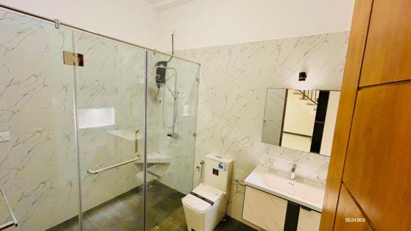 Bathroom - House for sale in Maharagama