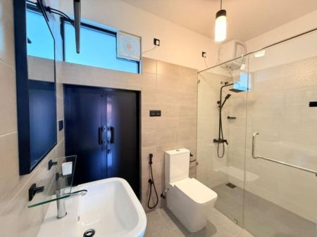 Bathroom - Modern Luxury House for Sale in Pannipitiya