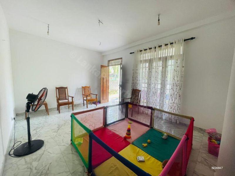 House for sale in Godagama