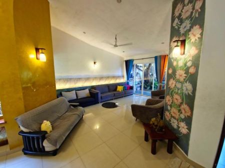 Living Room - Semi-Luxury Fully Furnished House for Sale in Kadawatha