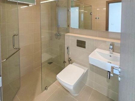 Bathroom - Apartment for Sale - Marina Square - Colombo 15 | LKR 75,000,000