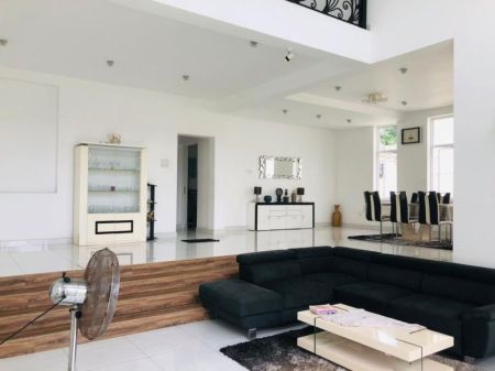 Living Room - 5 Bedroom Luxury House for Sale in Kadawatha | LKR 120 Million(HS4758)