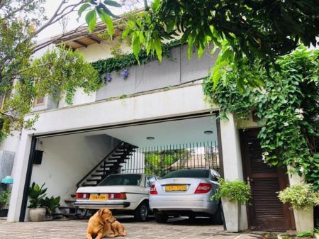 Exterior - Rent | Fully Furnished 5 Bedroom House In Colombo 05 