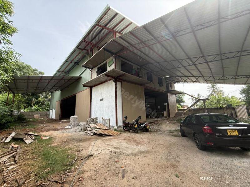 Commercial for rent in Welisara