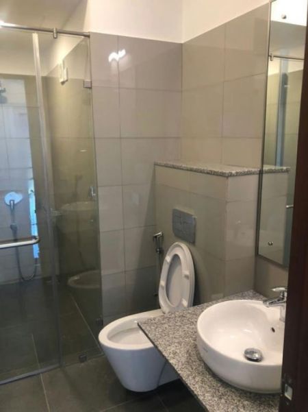 Bathroom - Iconic Galaxy - 03 Bedroom Semi Furnished Apartment for Sale in Rajagiriya (A5523)