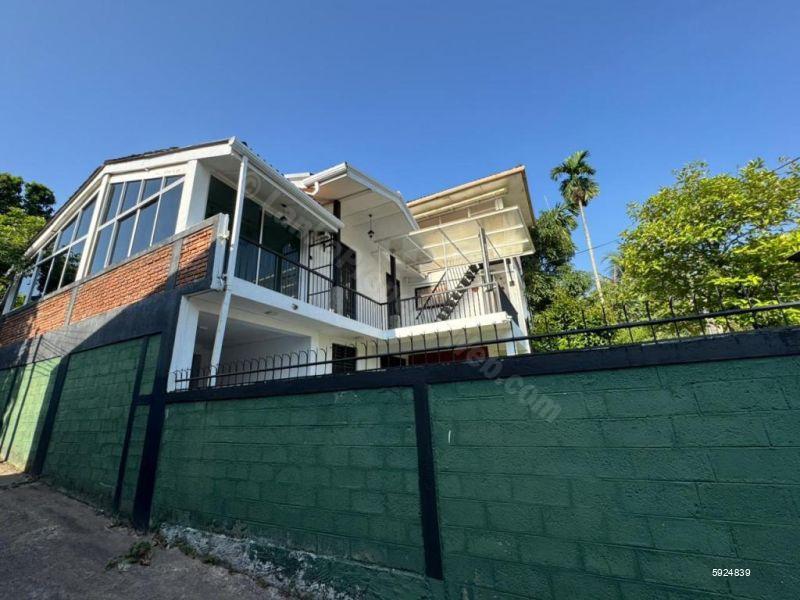 Exterior - House for rent in Battaramulla
