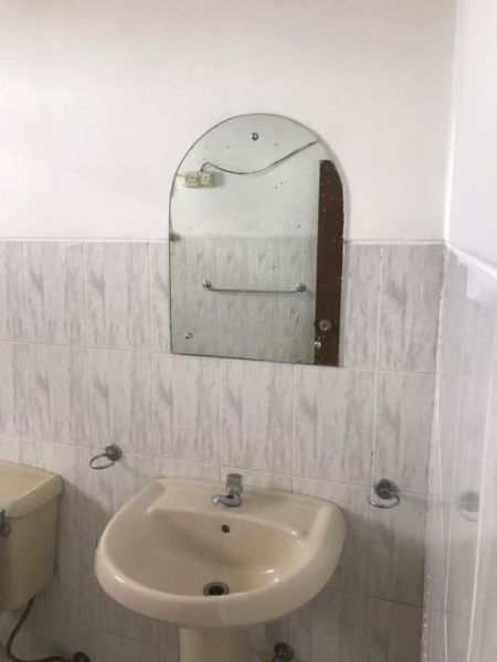 Bathroom - 2BR Duplex Apartment for Sale at Park Residence, Colombo 05 | Investment LKR 32 Million (AP4764)