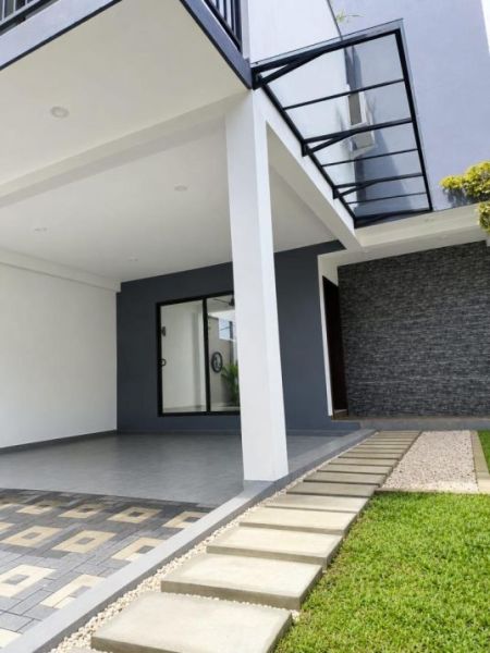 Exterior - House for sale in Pannipitiya 