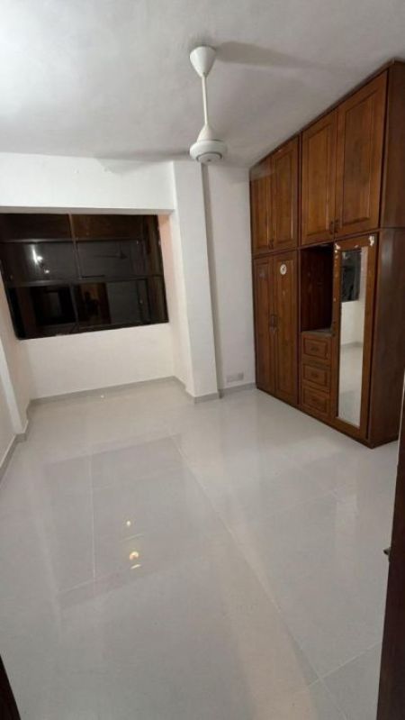 Kitchen - Spacious  3 BR Apartment rent in Colombo 4 