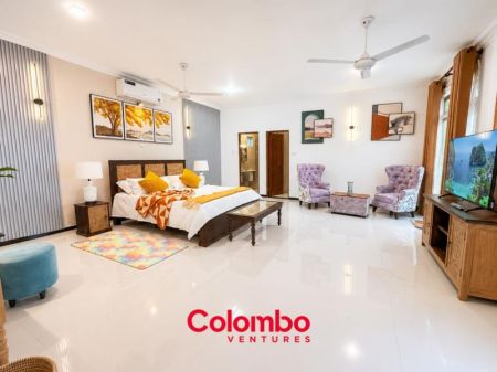 Living Room - 4 Room Brand New Super Luxury House for SALE – Perera Mawatha, Pelawatte, Battaramulla  (HS452)