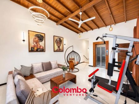 Living Room - 4 Room Brand New Super Luxury House for SALE – Perera Mawatha, Pelawatte, Battaramulla  (HS452)