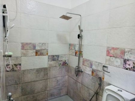 Bathroom - 3 BR House for rent in Angoda 
