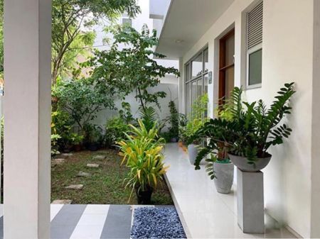 Exterior - Two-storied Box-type House for Sale – Koshena Road, Malabe.