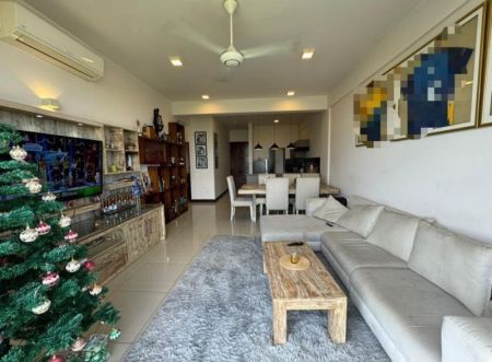 Living Room - Elegant 3 BR Apartment for rent in Rajagiriya 
