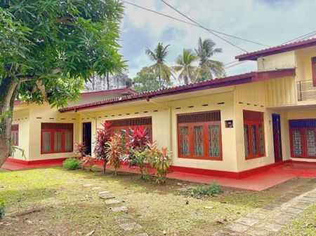Exterior - Recently Renovated House for Rent Sama Mawatha, Boralasgamuwa.