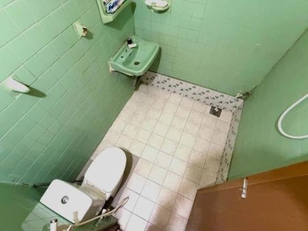 Bathroom - Recently Renovated House for Rent Sama Mawatha, Boralasgamuwa.