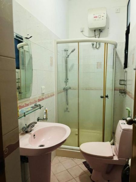 Bathroom - URGENT SALE – Fully Furnished Sea View Apartment in Dehiwala 🏡