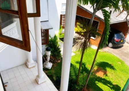 Exterior - Live in Comfort & Style | 4,500 Sq. Ft. Luxury House for Rent