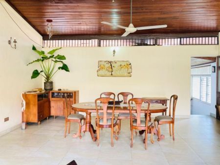 Dining room - Colombo 5 spacious house is available for lease with Antique furniture.
