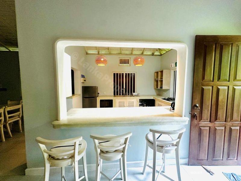 Villa for sale in Habaraduwa
