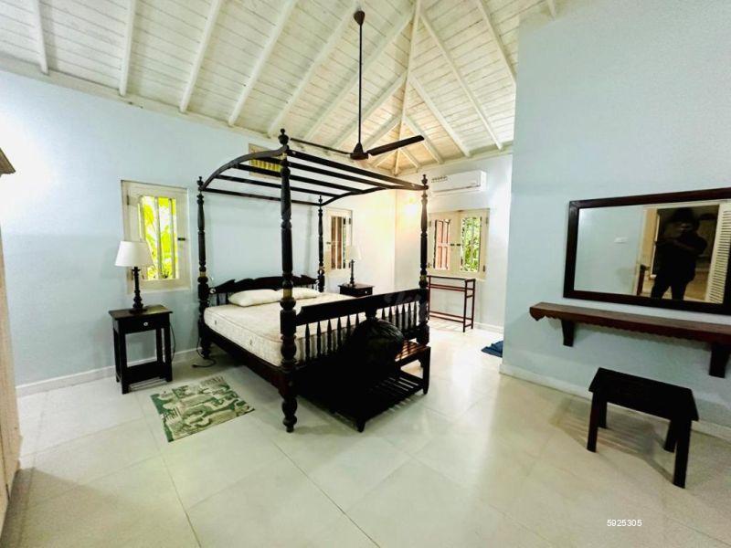 Living Room - Villa for sale in Habaraduwa