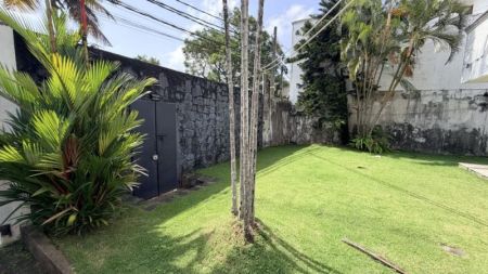 Exterior - House for Sale in Most Exclusive Lake Drive Neighbourhood - Lake Drive, Rajagiriya
