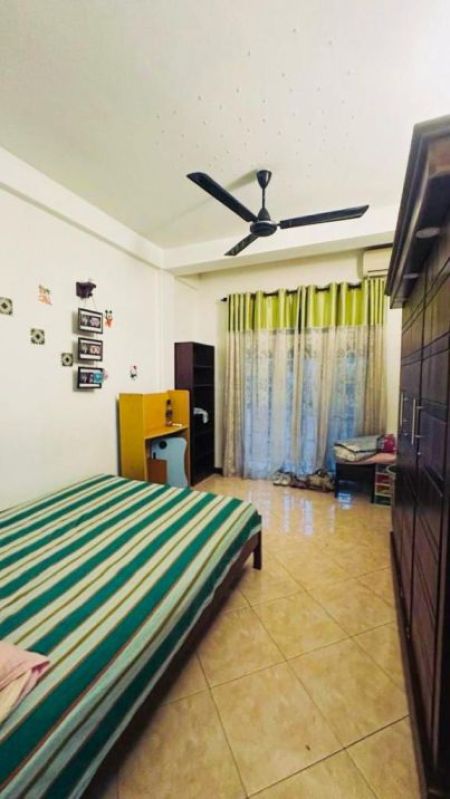 Bedroom - Elegant 5-Bedroom Luxury Residence for Sale in Galle – Prime Tourism & Residential Location