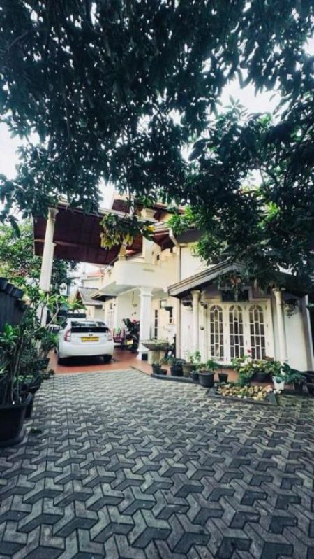 Exterior - Elegant 5-Bedroom Luxury Residence for Sale in Galle – Prime Tourism & Residential Location