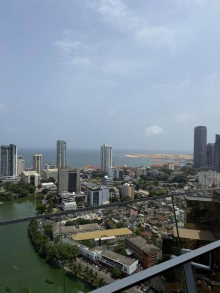 Exterior - Luxury 4-Bedroom Apartment for Rent – Altair Residences, Sloping tower, Colombo 02