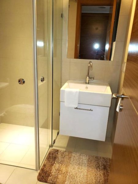 Bathroom - Fully Furnished 3-Bedroom Apartment for Sale – Peterson Tower, Havelock City, Colombo 05