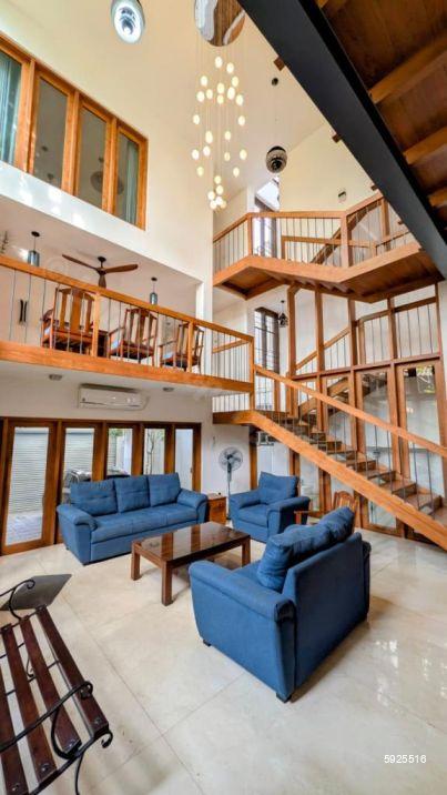 Living Room - House for rent in Colombo 8