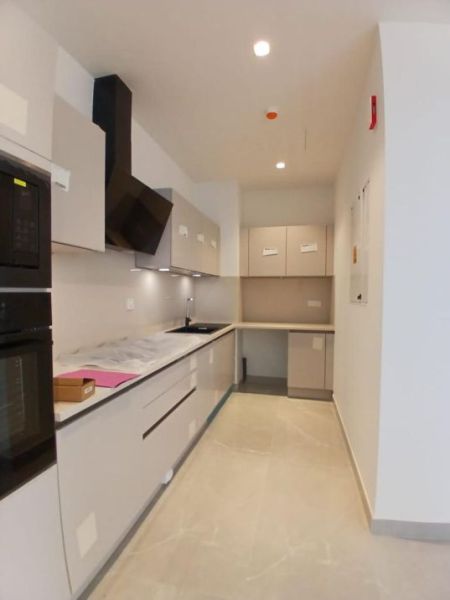Kitchen - 2-BR Luxury Apartment for Rent - 606 The Address