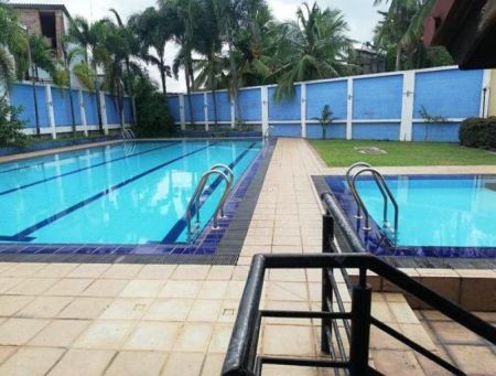Exterior - Luxury 4-Bedroom House For Rent – Battaramulla