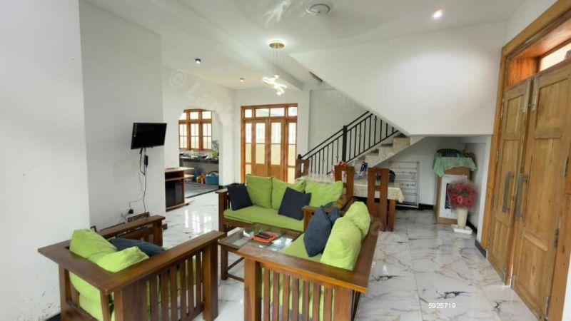 House for sale in Polgasowita