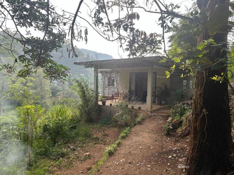 Land with house for sale in Vidurupola