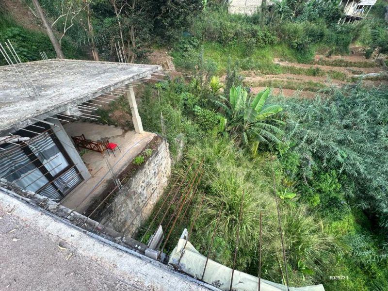 Land with house for sale in Vidurupola