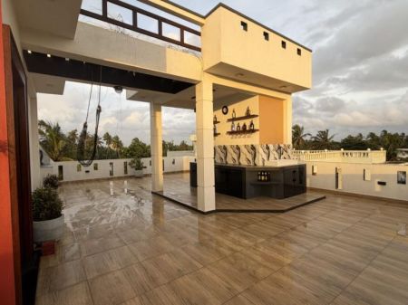 Exterior - (BR175) Fully Furnished Upstairs House for Rent in Uswetakeiyawa