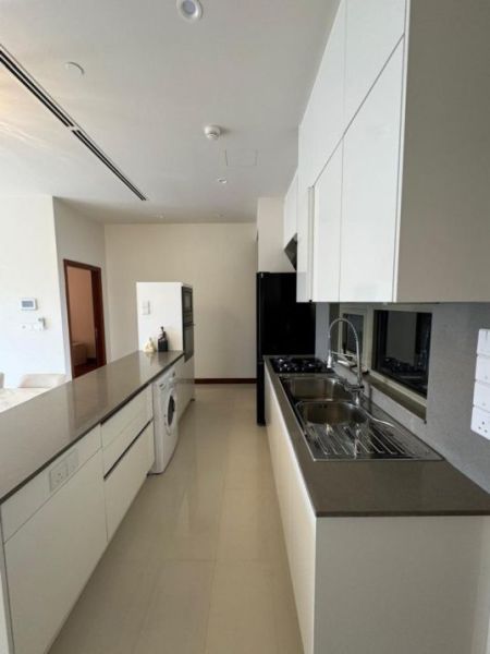 Kitchen - Luxurious 2BR Apartment for Rent at THE GRAND - Colombo 07