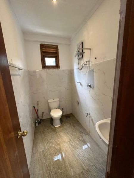 Bathroom - (KR873) Brand New Furnished House for Rent in Minuwangoda