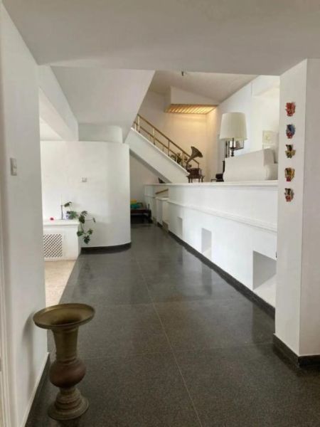 Kitchen - Luxury spacious house for rent in Colombo 5