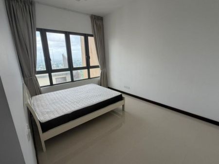 Bedroom - Trizen, Luxury 2 Bed Rooms apartment For Rent