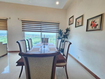 Dining room - Sky gardens 3 bedrooms fully furnished apartment rent - Rajajgiriya 