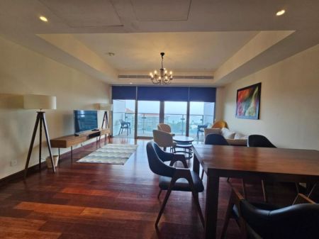 Dining room - Cinnamon life suite tower sea view 2 bedrooms rent - Colombo 2 