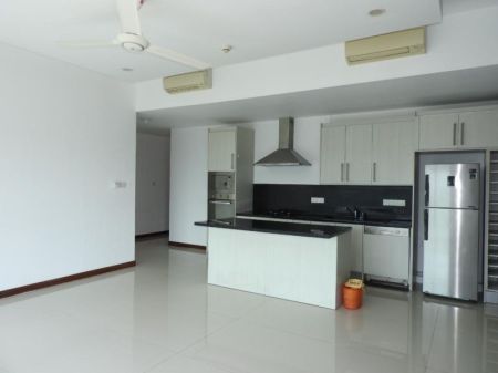 Kitchen - 2 Bedroom Semi Furnished Luxury Apartment for Sale - Rajagiriya, Sky Gardens | LKR 55 Million (EM916)